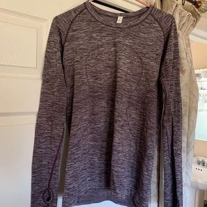 Lululemon long sleeve top